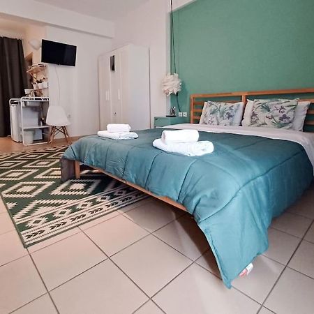 Comfy City Hideaway Каламата Экстерьер фото