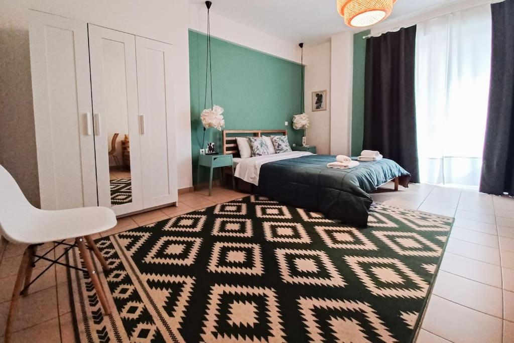 Comfy City Hideaway Каламата Экстерьер фото